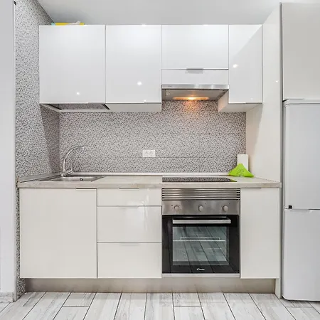 In Mareverde Complex * Costa Adeje (Tenerife)