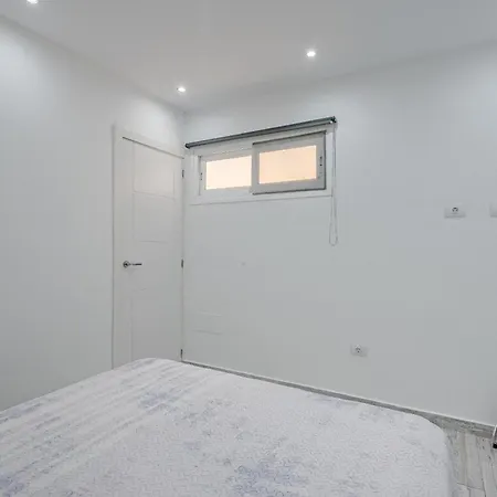 דירה In Mareverde Complex