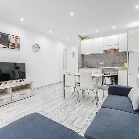 In Mareverde Complex