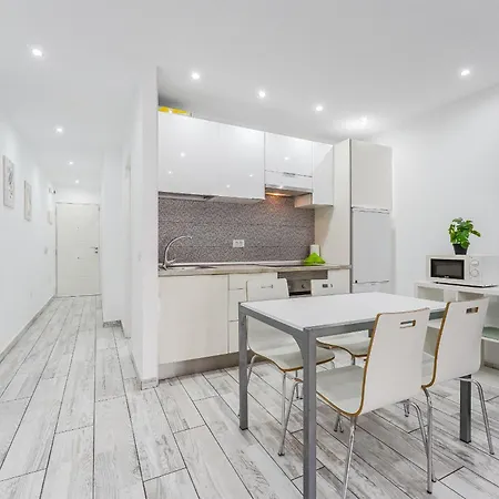 Apartamento In Mareverde Complex Costa Adeje (Tenerife)