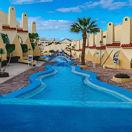 In Mareverde Complex אדחה